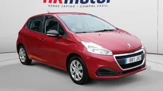 Rojo Usado 2015 Peugeot 208 Active Utilitario | 8210 € (Precio justo)