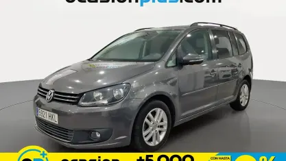 Usado VW Touran Advance 105 CV (77 kW) 2012 Gris Monovolumen