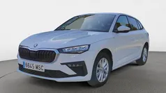 Blanco Usado 2024 Skoda Scala Selection Utilitario | 17.264 € (Super precio)