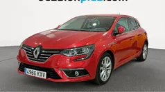 Rojo Usado 2019 Renault Mégane IV Zen Utilitario | 15.446 € (Precio justo)
