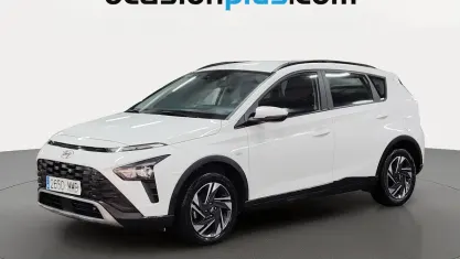 Usado Hyundai Bayon 100 HP (73 kW) 2023 Branco SUV
