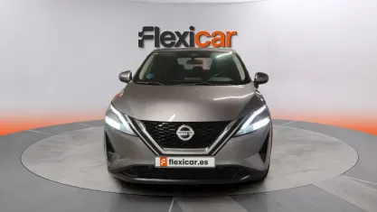 Usado Nissan Qashqai Acenta 158 CV (116 kW) 2021 Gris SUV