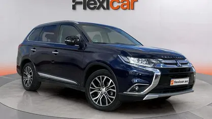 Negro Usado 2017 Mitsubishi Outlander Motion SUV | 12.990 € (Buen precio)