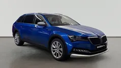 Azul Usado 2023 Skoda Superb Scout 4x4 Familiar | 36.200 € (Precio justo)