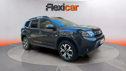 Usado Dacia Duster Journey 131 CV (96 kW) 2024 Gris SUV