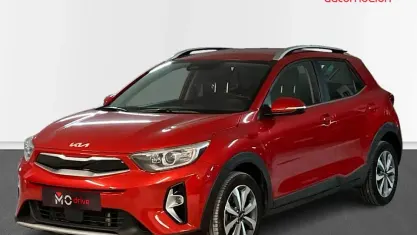 Usado Kia Stonic 100 CV (73 kW) 2022 SUV