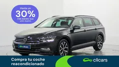Gris Usado 2022 VW Passat Executive Familiar | 19.990 € (Precio justo)