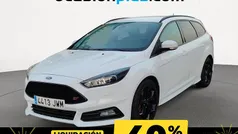 Blanco Usado 2017 Ford Focus ST Monovolumen | 17.950 € (Precio justo)