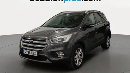 Usado Ford Kuga Trend+ 120 CV (88 kW) 2018 Gris SUV
