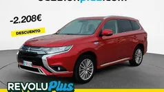 Usado 2020 Mitsubishi Outlander P-HEV Motion SUV | 24.290 € (Precio justo)