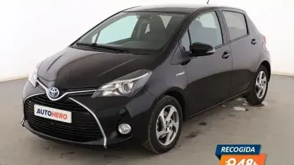 Usado Toyota Yaris Active 101 CV (74 kW) 2016 Negro Utilitario