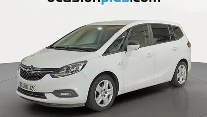 Usado Opel Zafira Tourer Expression 120 CV (88 kW) 2017 Blanco Monovolumen