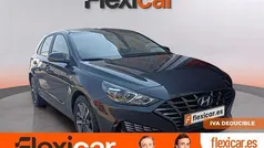Gris Usado 2022 Hyundai i30 Berlina | 17.490 € (Precio justo)