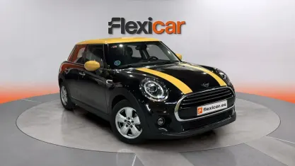 Używany Mini Cooper 136 KM (100 kW) 2020 Czarny Hatchback