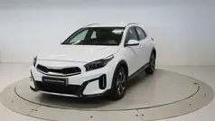 Blanco Usado 2024 Kia XCeed SUV | 20.500 € (Precio justo)