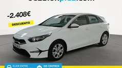 Usado 2023 Kia Ceed Berlina | 17.490 € (Precio justo)