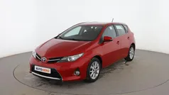 Rojo Usado 2015 Toyota Auris Active Berlina | 11.399 € (Precio justo)