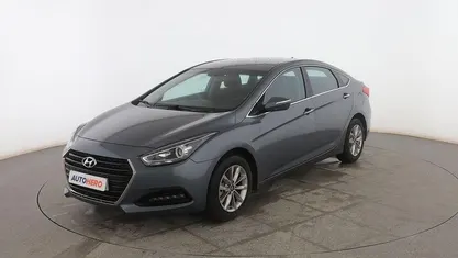 Usado 2018 Hyundai i40 Berlina | 11.899 € (Precio justo)
