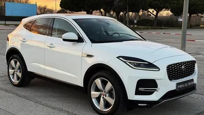 Usado Jaguar E-Pace SE 163 CV (119 kW) 2022 SUV