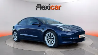 Usado Tesla Model 3 RWD 239 kW (325 CV) 2021 Azul Berlina