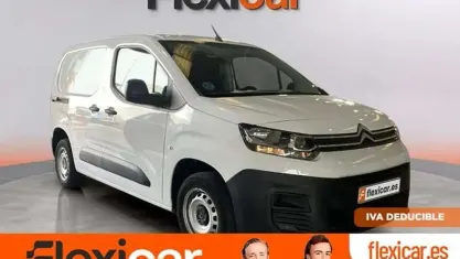 Usado Citroën Berlingo 102 CV (75 kW) 2021 Blanco Monovolumen