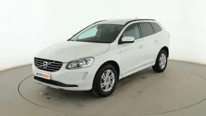 Occasion Volvo XC60 Momentum 190 ch (139 kW) 2017 Blanc SUV