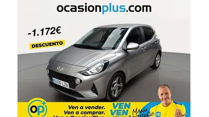 Usado Hyundai i10 67 CV (49 kW) 2022 Gris Utilitario