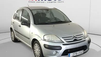 Usado Citroën C3 70 CV (51 kW) 2006 Gris Utilitario