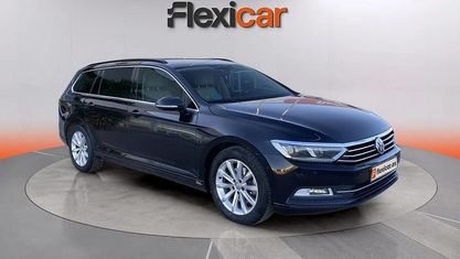 Używany VW Passat Advance 150 KM (110 kW) 2017 Czarny Kombi