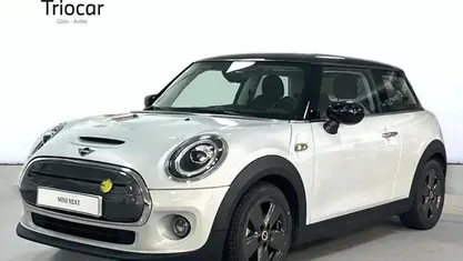 Begagnad Mini Cooper SE 135 kW (184 HK) 2021 Vit Halvkombi