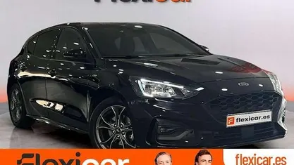 Negro Usado 2022 Ford Focus ST-Line Berlina | 16.790 € (Buen precio)