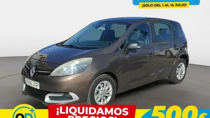 Usado Renault Scénic III LIMITED 110 CV (80 kW) 2015 Marrón Monovolumen