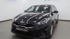 Usado 2023 Kia Ceed Berlina | 16.495 € (Precio justo)