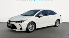 Blanco Usado 2020 Toyota Corolla Business Edition Berlina | 16.364 € (Buen precio)