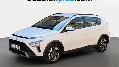 Usado Hyundai Bayon 100 CV (73 kW) 2023 Blanco SUV