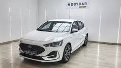 Blanco Usado 2023 Ford Focus ST-Line Berlina | 18.295 € (Precio justo)