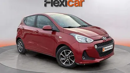 Rojo Usado 2017 Hyundai i10 Utilitario | 10.290 € (Precio justo)