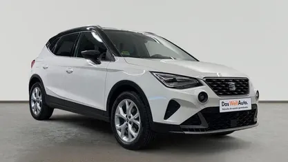 Blanco Usado 2024 Seat Arona FR SUV | 22.200 € (Precio justo)