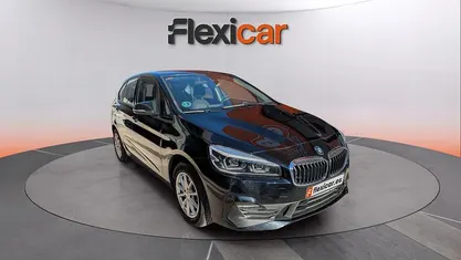 Usado BMW 218 150 CV (110 kW) 2019 Negro Familiar