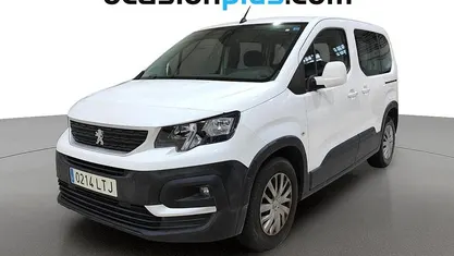 Usado Peugeot Rifter Active 110 CV (80 kW) 2021 Blanco Monovolumen