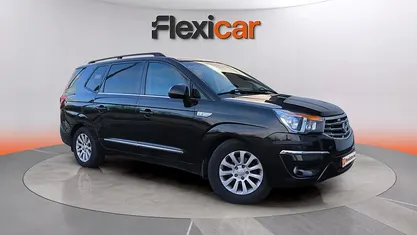 Usado Ssangyong (KGM) Rodius 155 CV (114 kW) 2015 Monovolumen