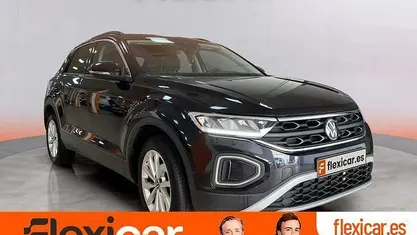 Usado VW T-Roc Life 150 CV (110 kW) 2023 SUV
