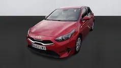Rojo Usado 2022 Kia Ceed Utilitario | 14.000 € (Buen precio)