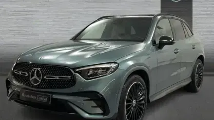 Usado Mercedes GLC220 AMG line 197 CV (144 kW) 2025 Verde SUV