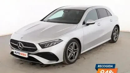 Usado Mercedes A200 AMG line 150 CV (110 kW) 2023 Gris Berlina