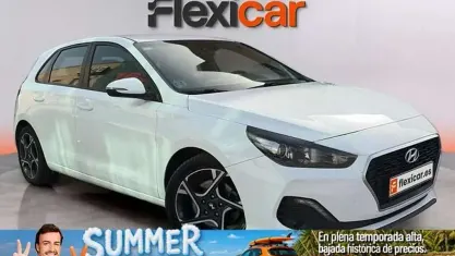 Usado Hyundai i30 116 CV (85 kW) 2020 Blanco Utilitario