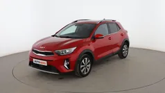 Rojo Usado 2022 Kia Stonic SUV | 14.999 € (Precio justo)