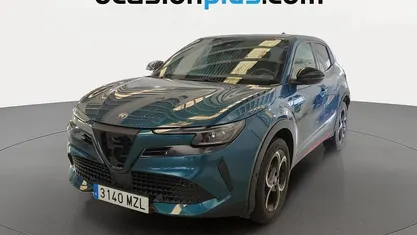 Usado Alfa Romeo GT Junior Edizione Speciale 136 CV (100 kW) 2025 Gris SUV