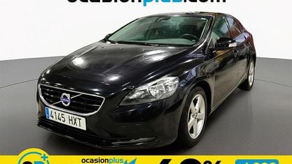 Begagnad Volvo V40 Kinetic 115 HK (84 kW) 2014 Svart Halvkombi