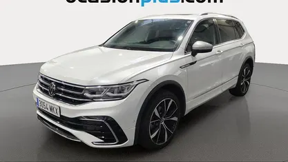 Blanco Usado 2023 VW Tiguan Allspace R-line SUV | 39.910 € (Precio justo)